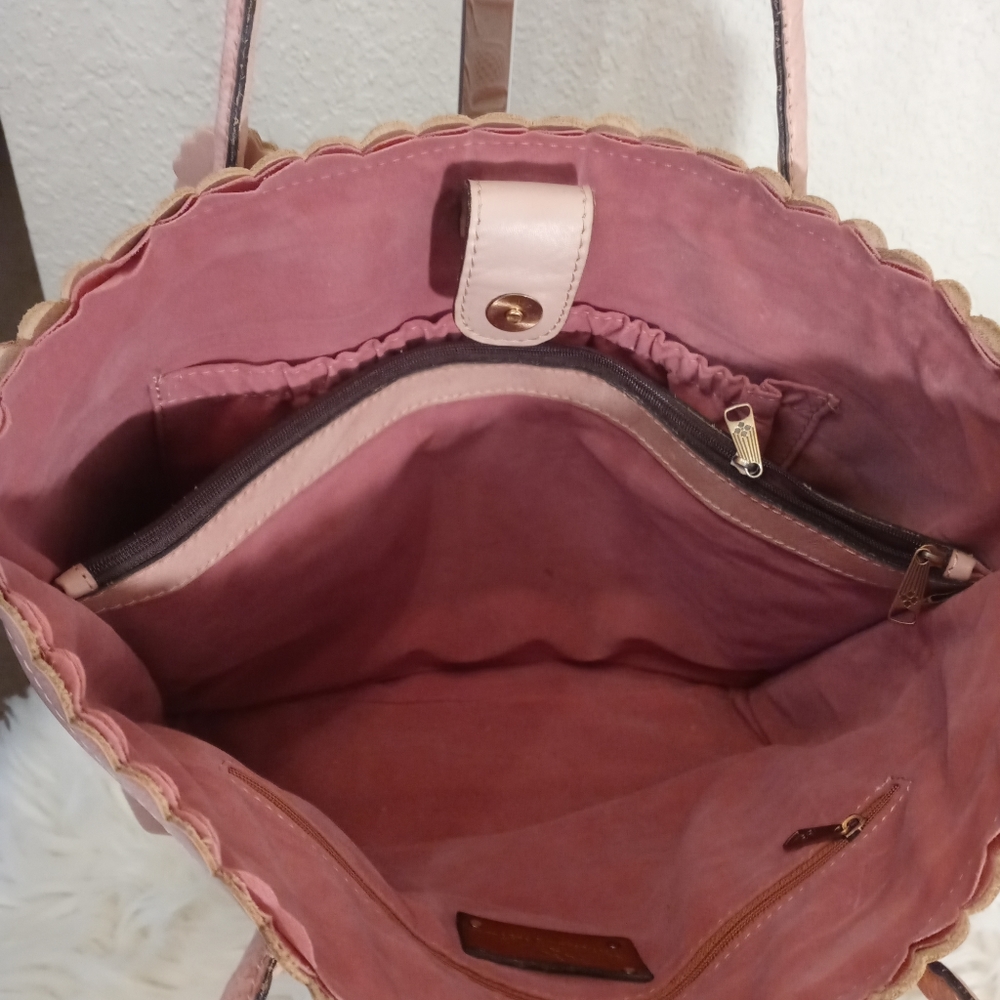 PATRICIA NASH CUT OUT TOTE - Picture 10 of 13